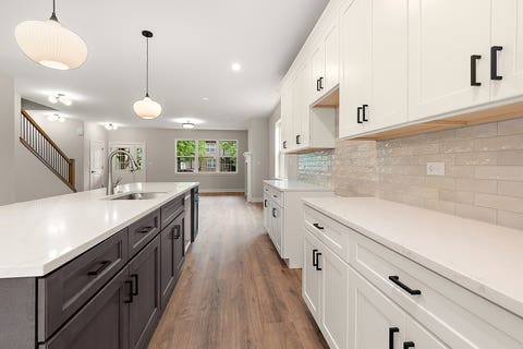 Tiny photo for 7630 W 66th Street, Bedford Park, IL 60501 (MLS # 12657205)