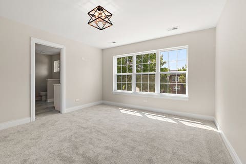 Tiny photo for 7630 W 66th Street, Bedford Park, IL 60501 (MLS # 12657205)