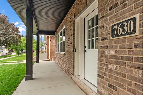 Tiny photo for 7630 W 66th Street, Bedford Park, IL 60501 (MLS # 12657205)
