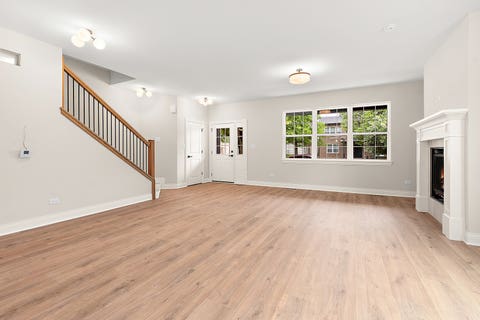 Tiny photo for 7630 W 66th Street, Bedford Park, IL 60501 (MLS # 12657205)