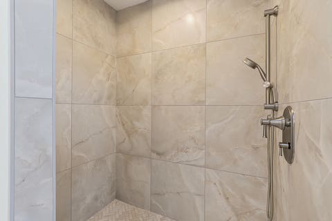Tiny photo for 7630 W 66th Street, Bedford Park, IL 60501 (MLS # 12657205)