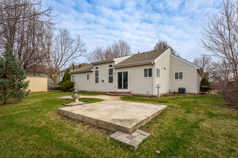 Tiny photo for 1531 Cumberland Parkway, Algonquin, IL 60102 (MLS # 12601453)