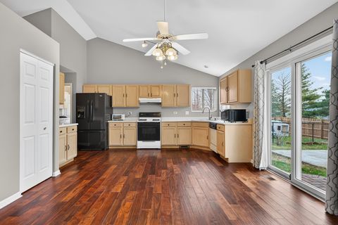 Tiny photo for 1531 Cumberland Parkway, Algonquin, IL 60102 (MLS # 12601453)