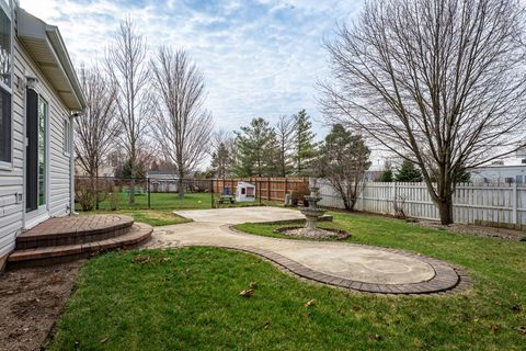 Tiny photo for 1531 Cumberland Parkway, Algonquin, IL 60102 (MLS # 12601453)