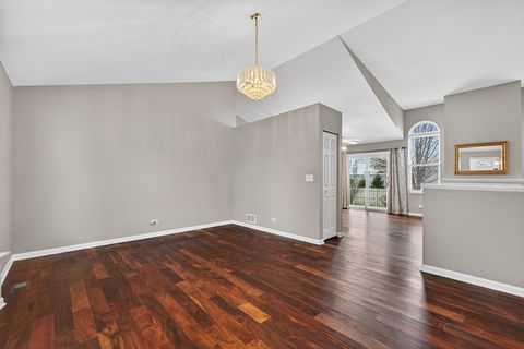 Tiny photo for 1531 Cumberland Parkway, Algonquin, IL 60102 (MLS # 12601453)