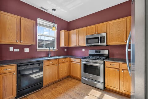 Tiny photo for 2325 Graystone Drive, Joliet, IL 60431 (MLS # 12677896)