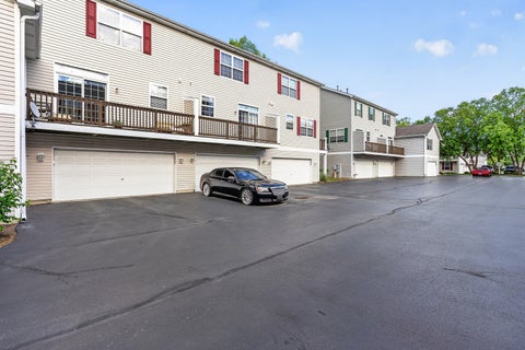 Tiny photo for 2325 Graystone Drive, Joliet, IL 60431 (MLS # 12677896)