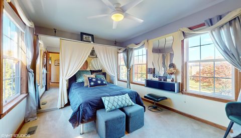 Tiny photo for 1640 S NEWTON Avenue, Park Ridge, IL 60068 (MLS # 12624003)