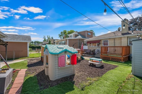 Tiny photo for 743 Newcastle Avenue, Westchester, IL 60154 (MLS # 12713762)