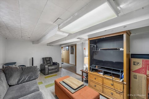Tiny photo for 743 Newcastle Avenue, Westchester, IL 60154 (MLS # 12713762)
