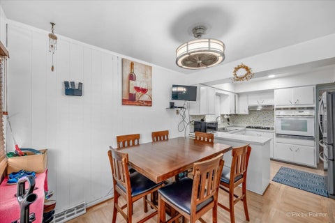 Tiny photo for 743 Newcastle Avenue, Westchester, IL 60154 (MLS # 12713762)