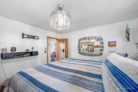 Tiny photo for 743 Newcastle Avenue, Westchester, IL 60154 (MLS # 12713762)