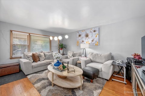 Tiny photo for 743 Newcastle Avenue, Westchester, IL 60154 (MLS # 12713762)