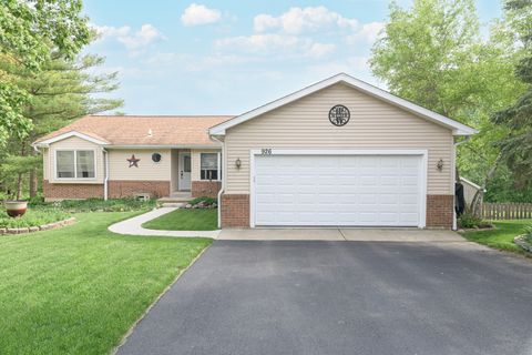 Single Family Residence in Antioch IL 926 Summer Hill Court.jpg