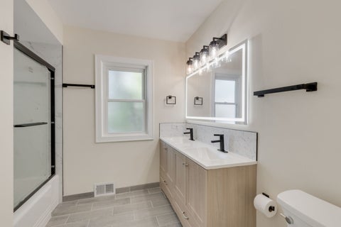 Tiny photo for 7311 N Kedvale Avenue, Lincolnwood, IL 60712 (MLS # 12791814)