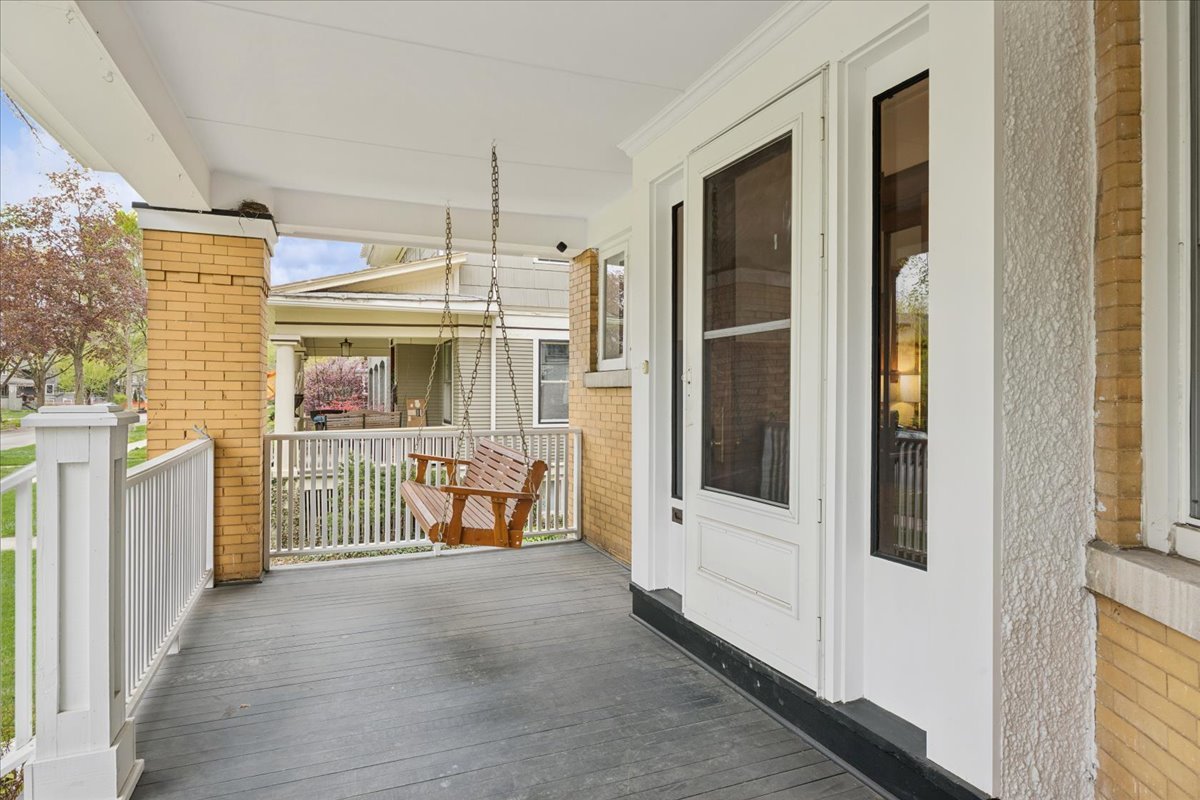 601 S Kenilworth Avenue