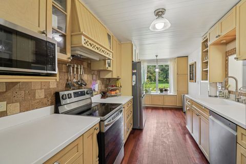 Tiny photo for 26225 W Merton Road, Barrington, IL 60010 (MLS # 12625896)