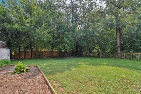 Tiny photo for 26225 W Merton Road, Barrington, IL 60010 (MLS # 12625896)