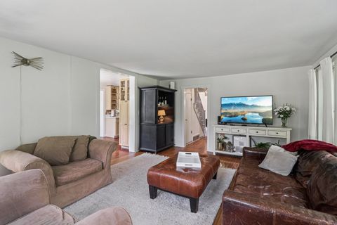 Tiny photo for 26225 W Merton Road, Barrington, IL 60010 (MLS # 12625896)