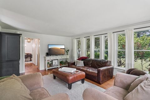 Tiny photo for 26225 W Merton Road, Barrington, IL 60010 (MLS # 12625896)