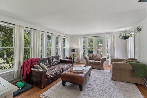 Tiny photo for 26225 W Merton Road, Barrington, IL 60010 (MLS # 12625896)
