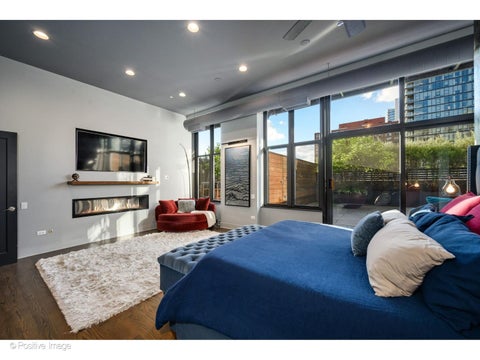 Tiny photo for 333 W Hubbard Street #701, Chicago, IL 60654 (MLS # 12742016)