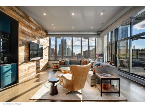 Tiny photo for 333 W Hubbard Street #701, Chicago, IL 60654 (MLS # 12742016)