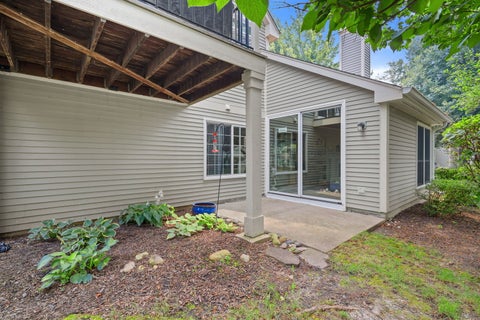 Tiny photo for 30W024 Cedar Court #024, Warrenville, IL 60555 (MLS # 12714639)