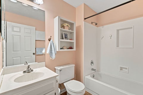 Tiny photo for 30W024 Cedar Court #024, Warrenville, IL 60555 (MLS # 12714639)