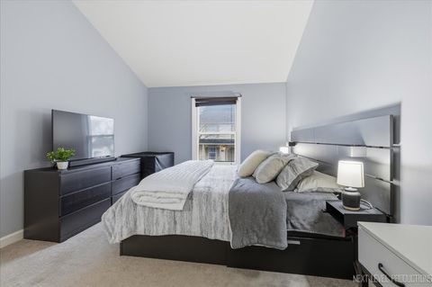 Tiny photo for 1345 Queensgreen Circle, Naperville, IL 60563 (MLS # 12591401)