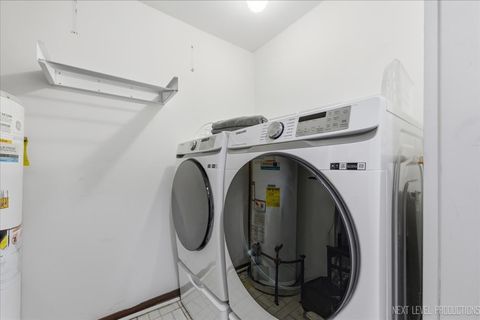 Tiny photo for 1345 Queensgreen Circle, Naperville, IL 60563 (MLS # 12591401)