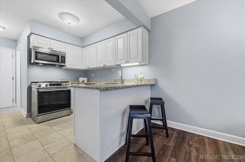 Tiny photo for 1345 Queensgreen Circle, Naperville, IL 60563 (MLS # 12591401)