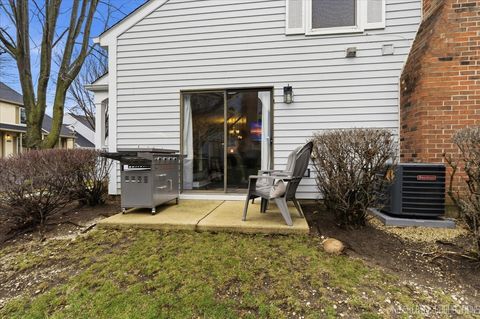 Tiny photo for 1345 Queensgreen Circle, Naperville, IL 60563 (MLS # 12591401)
