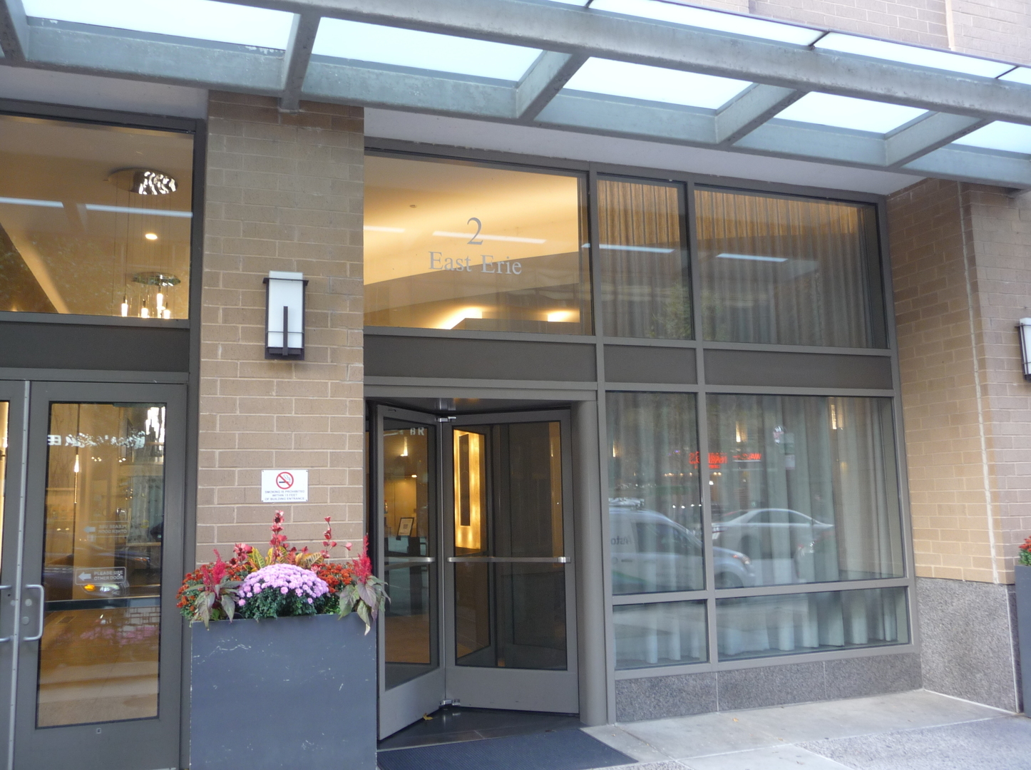 2 E ERIE Street 2204