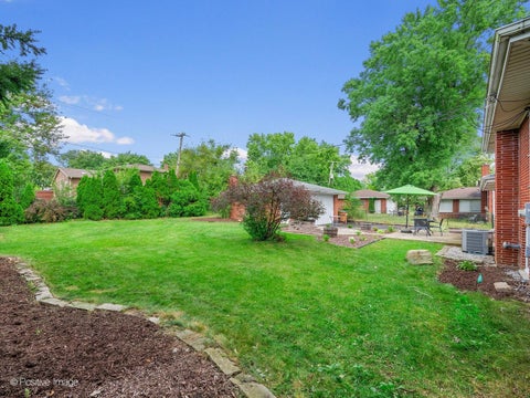 Tiny photo for 11146 84th Place, Willow Springs, IL 60480 (MLS # 12755586)