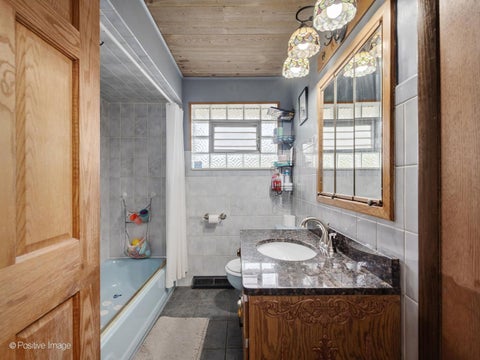 Tiny photo for 11146 84th Place, Willow Springs, IL 60480 (MLS # 12755586)