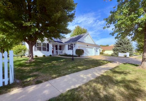 Tiny photo for 1606 E Marc Trail, Urbana, IL 61802 (MLS # 12441635)