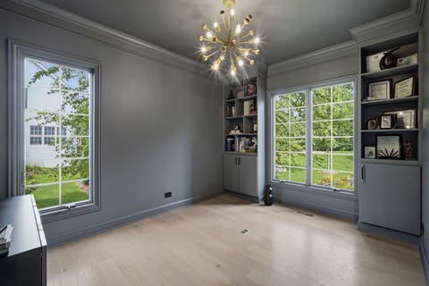 Tiny photo for 3818 Grand View Court, St. Charles, IL 60175 (MLS # 12729723)