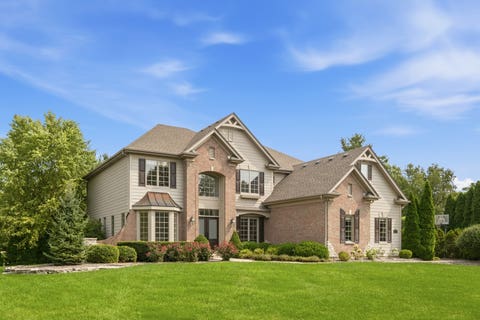 Photo of 3818 Grand View Court, St. Charles, IL 60175 (MLS # 12729723)
