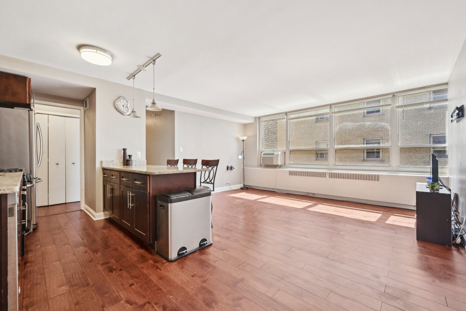 3950 N Lake Shore Drive 2209
