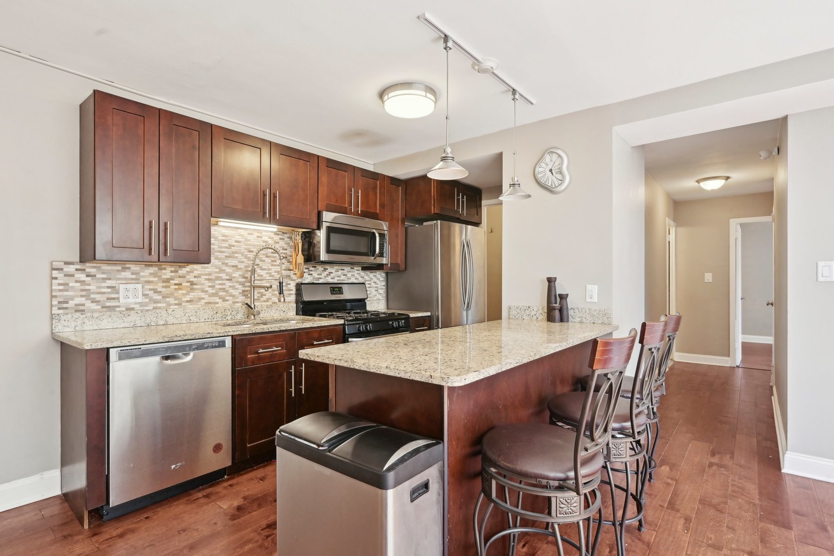 3950 N Lake Shore Drive 2209
