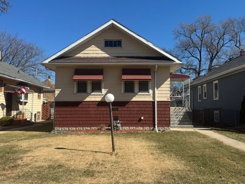 Photo of 133 S 21st Avenue, Maywood, IL 60153 (MLS # 12603053)