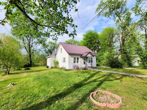 Tiny photo for 205 W Maple Street, Coulterville, IL 62237 (MLS # 12618330)