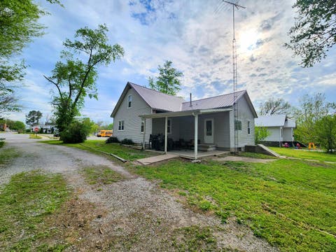 Tiny photo for 205 W Maple Street, Coulterville, IL 62237 (MLS # 12618330)