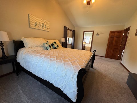 Tiny photo for 1404 Silverthorne Drive, Quincy, IL 62305 (MLS # 12752773)