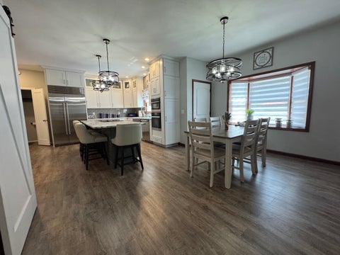 Tiny photo for 1404 Silverthorne Drive, Quincy, IL 62305 (MLS # 12752773)