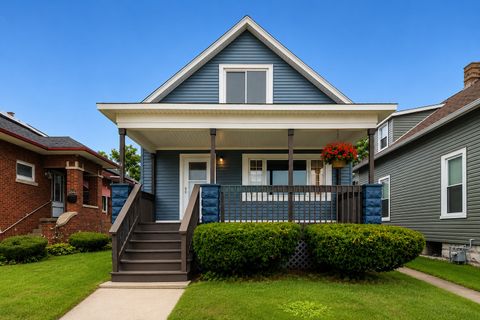 Photo of 12845 Lincoln Street, Blue Island, IL 60406 (MLS # 12713598)