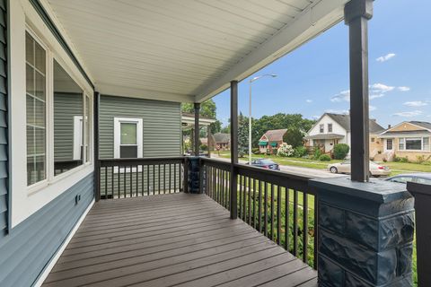 Tiny photo for 12845 Lincoln Street, Blue Island, IL 60406 (MLS # 12713598)