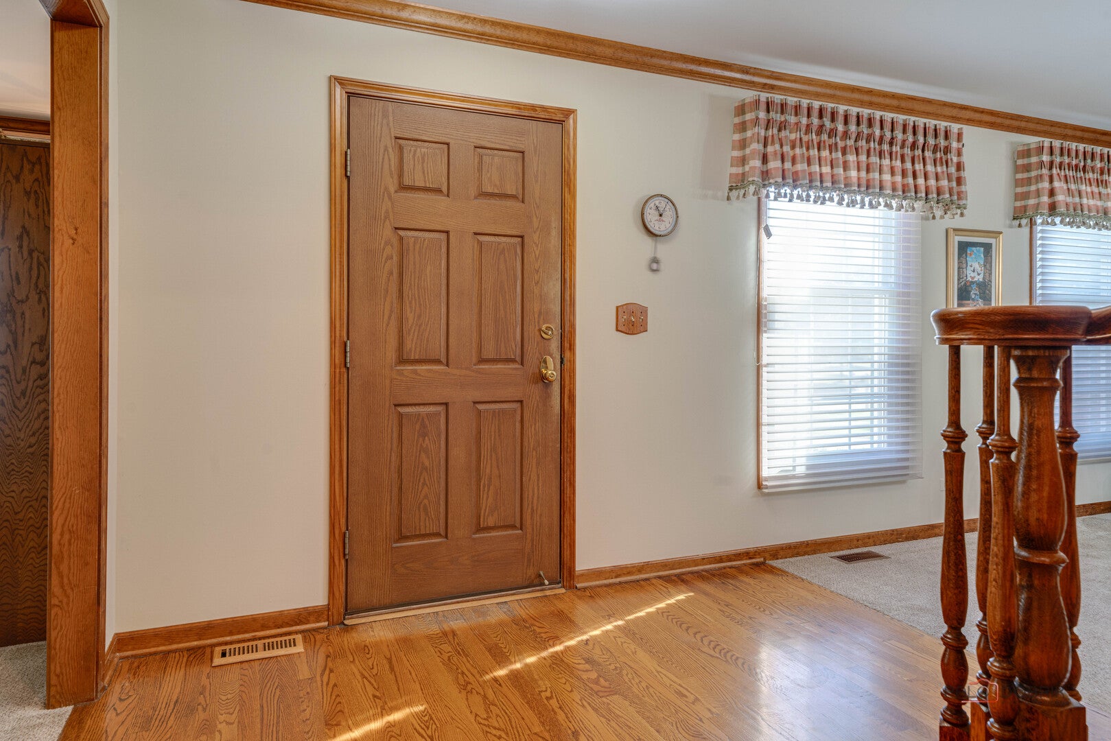 1517 Old Barn Circle
