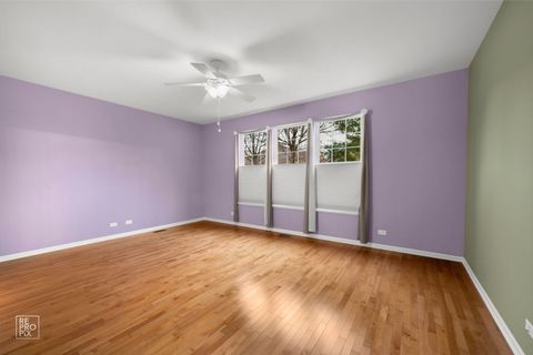 Tiny photo for 1870 Hampshire Drive, Hoffman Estates, IL 60192 (MLS # 12504127)